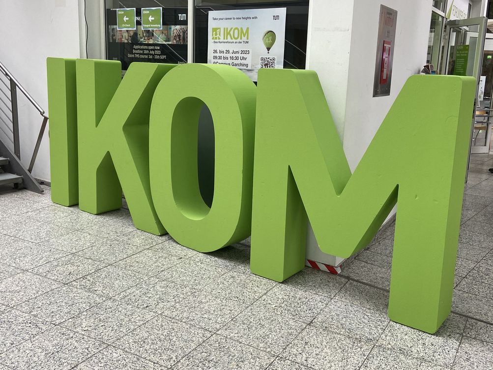 IKOM Logo
